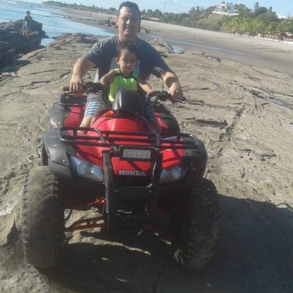 Meet your Posher, Byron - Picture 1 of 1